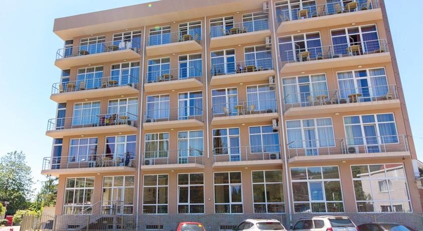 Сочи, Лазаревское ул.Речная, 2/2