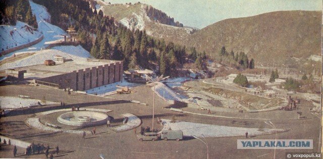 Строительство самого  большого  высокогорного катка в мире "Медео"  Казахстан фото взято с ЖЖ Зимовье Самоеда
