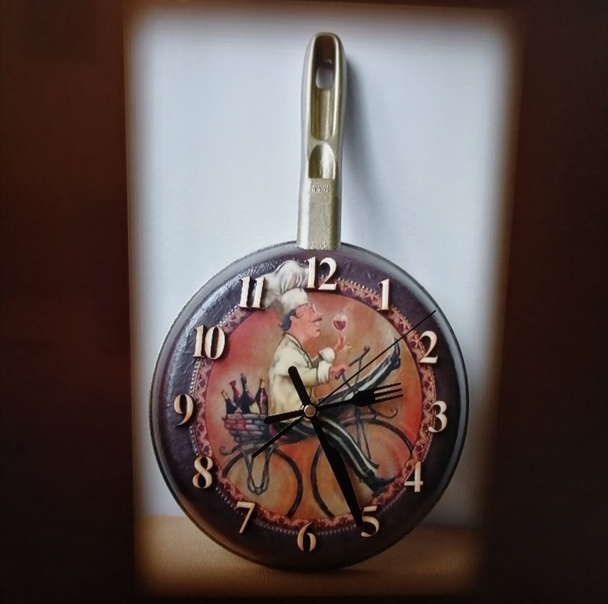 Тот же сюжет, ещё одна сковорода, другие цифры