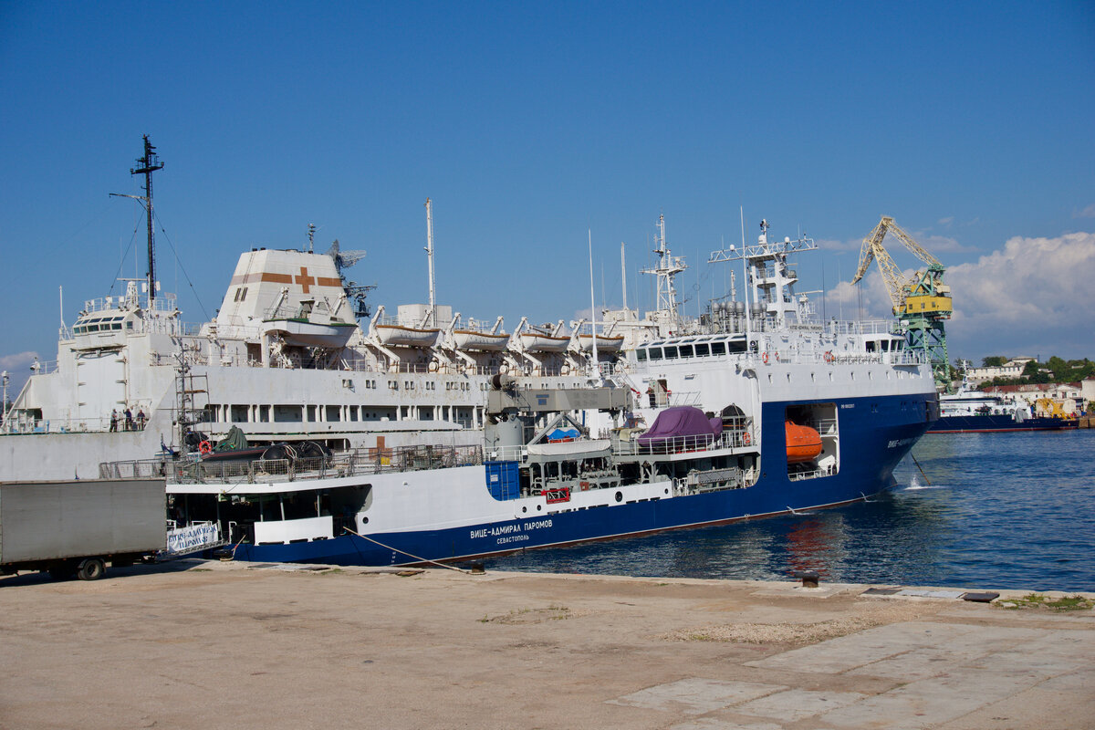ММТ "Вице-адмирал Паромов".