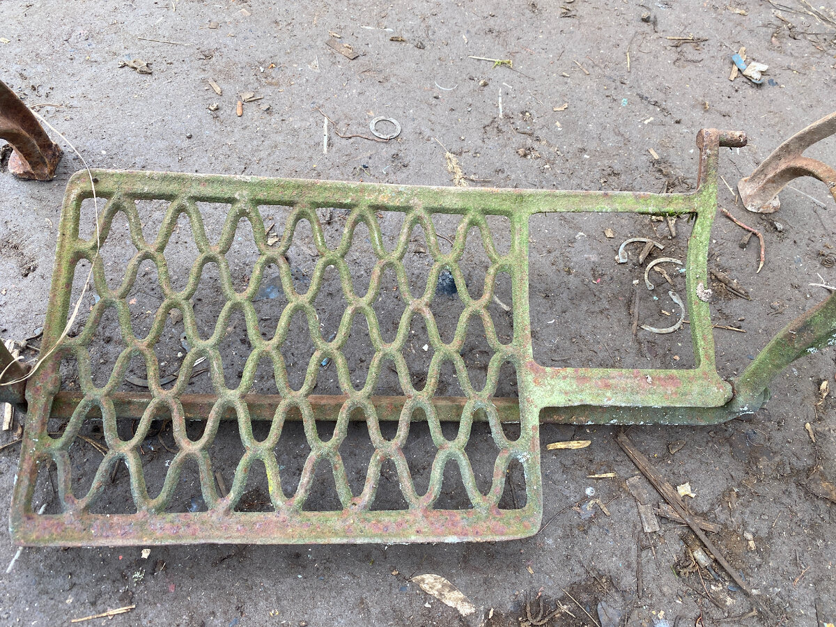 Находки из деревенского оврага: некоторые, рука не поднялась сдать в ...