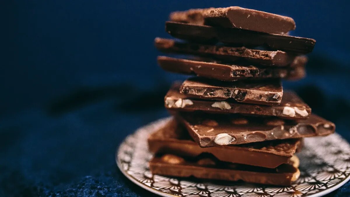 Шоколад любят многие люди. Фото: pxfuel.com 