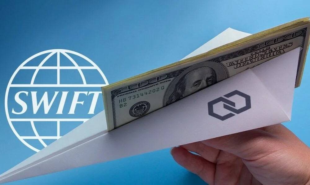 Россия планирует избавится от SWIFT по словам помощника Путина

 Максим Орешкин заявил, что российские власти работают над тем, чтобы отказаться от международной системы передачи финансовых сообщений. 

«Со SWIFT очень просто: мы сделаем так, что в нем необходимости не будет. Уже я об этом сказал, это на самом деле ключевая сейчас задача… Мы сейчас концентрируемся на том, чтобы сделать максимально комфортной внешнюю экономическую деятельность», — сообщил Орешкин
