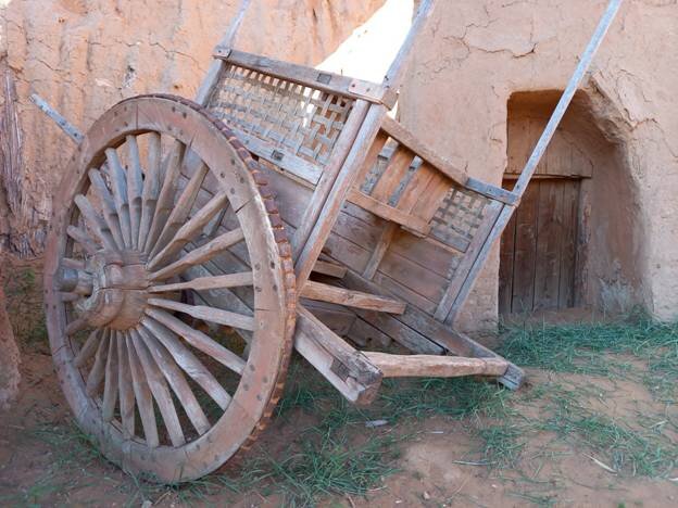 Живописный Антураж.