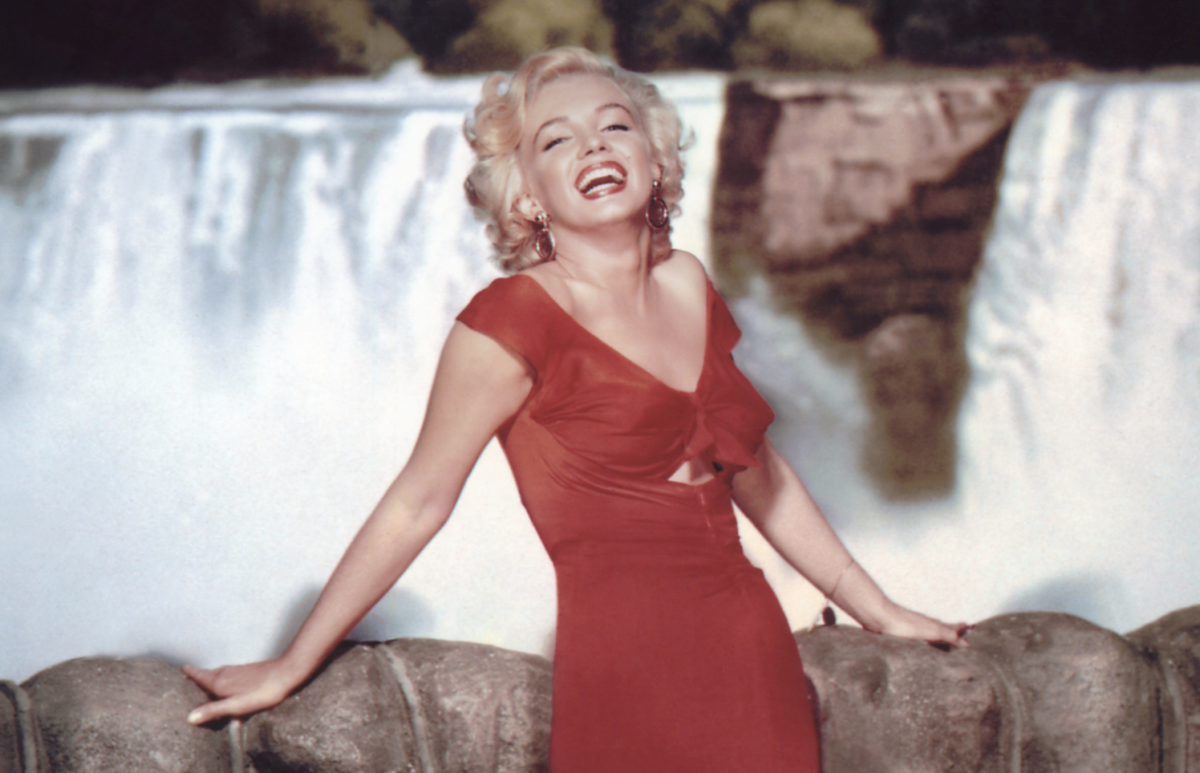 22) Tumblr Marilyn monroe poster, Marilyn monroe photos, Marilyn