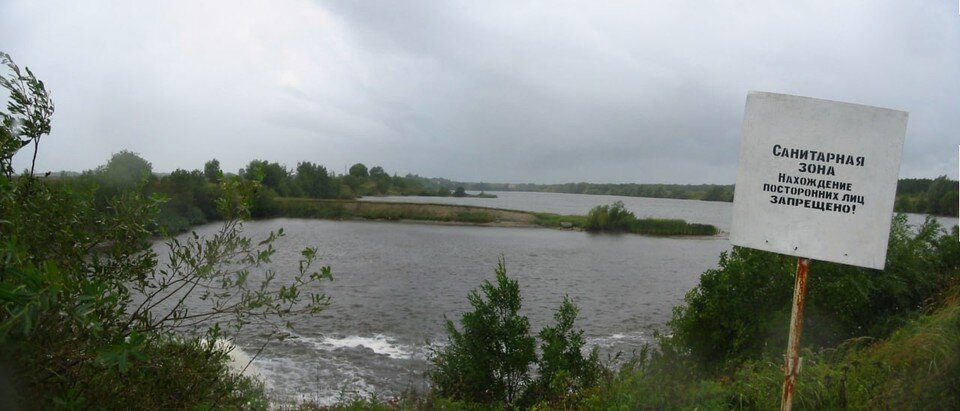     Несмотря на свои вроде бы внушительные размеры, первое водохранилище ЮВС-2 было не в состоянии избавить Калининград от периодических водопроводных засух.  Архив автора