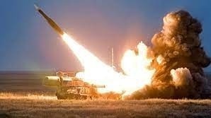     Военные Приморья потренировались в использовании зенитных ракетных комплексов «Бук». Условные цели были уничтожены необычным пуском ракет.