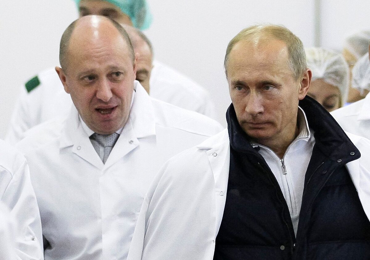 »Putins Koch« Jewgeni Prigoschin (l.) an der Seite des russischen Präsidenten Foto: Alexei Druzhinin / AP
