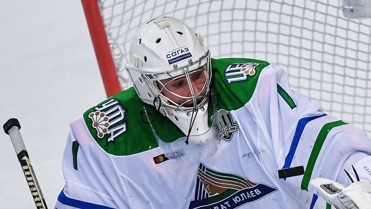    Вратарь ХК "Салават Юлаев" Андрей Кареев© РИА Новости / Владимир Песня