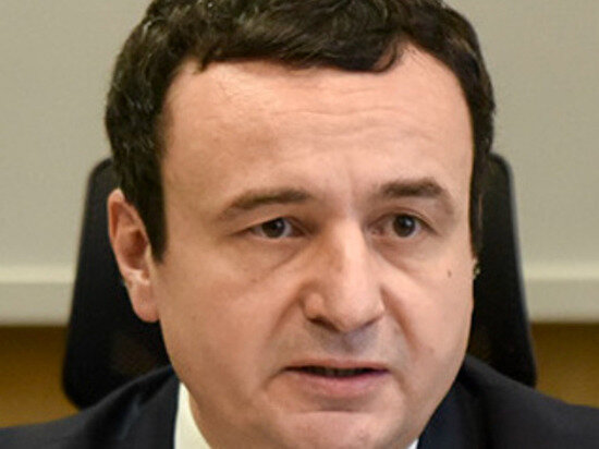     фото: альбин курти. источник: википедия