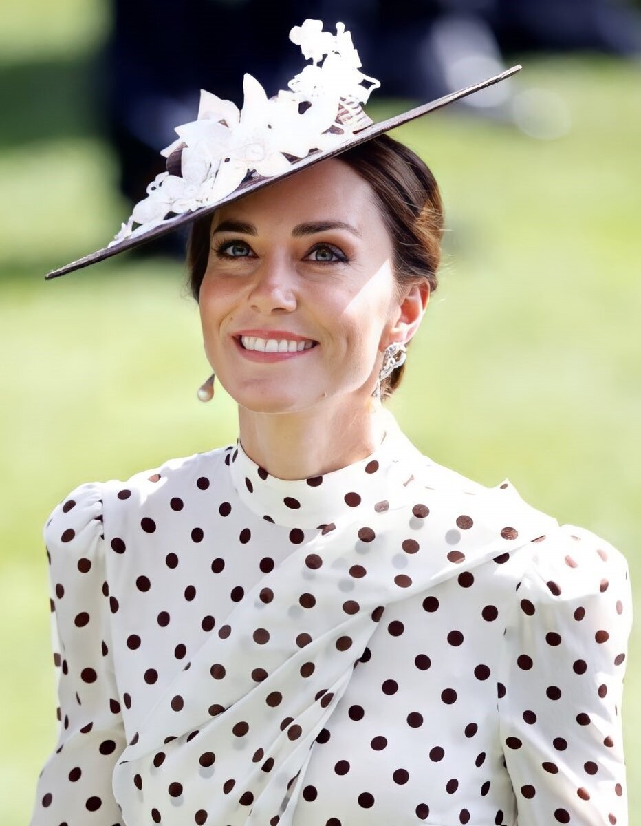кэтрин герцогиня 2022. здоровье принцессы уэльской кейт миддлтон. принцесса уэльская кейт 2022. кейт миддлтон в тиаре. кэтрин принцесса уэльская.