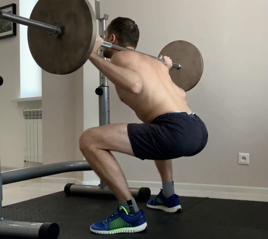 Landmine Squat упражнение