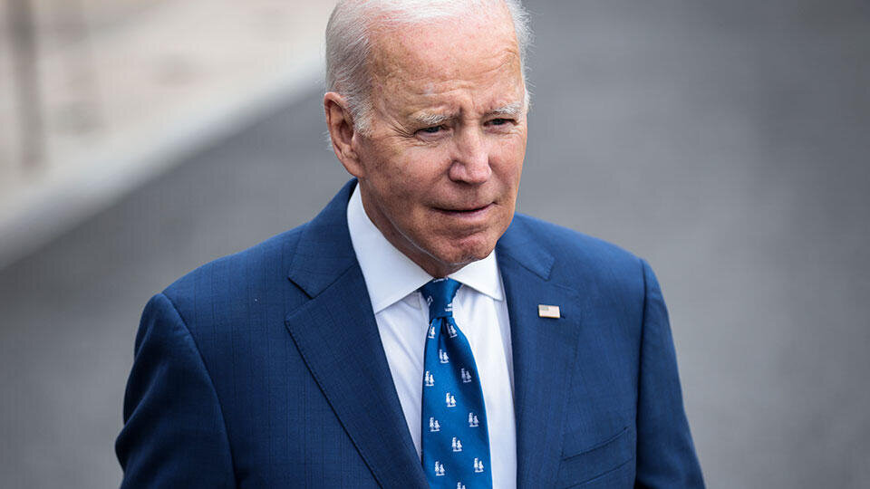     NBC: помощники Байдена нашли вторую партию секретных документов Global Look Press/Oliver Contreras - Pool via CNP/Consolidated News Photos