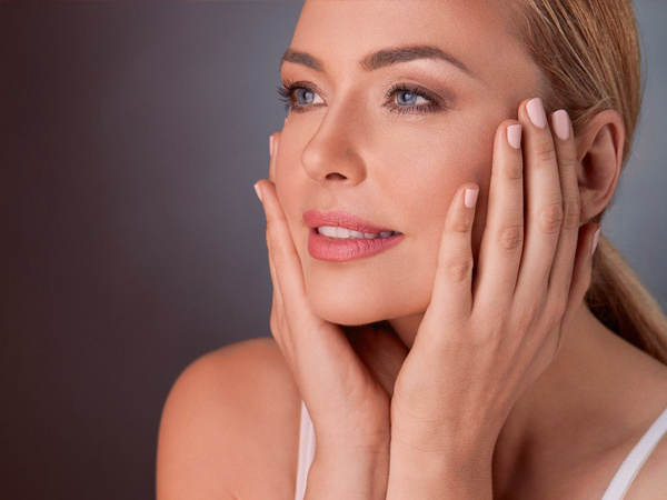 Прополис замедляет процессы старения и сохраняет кожу молодой