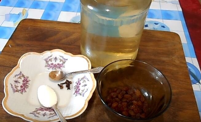 Изюмная вода