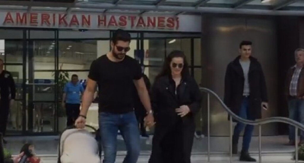 Семья Озчивит в полном составе