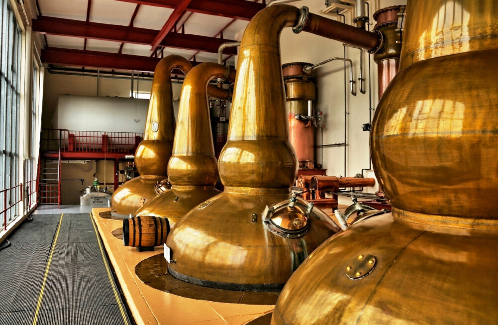 Медные самогонные аппараты производственного типа