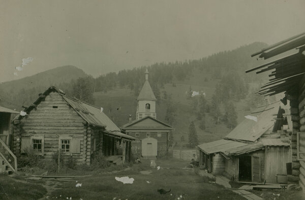 (ФОТО с сайта genealogia-altay.ru)