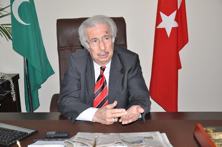 Шехзаде Harun Abdülkerim Osmanoğlu прямой потомок, внук Султана Абдулхамида II (единственный сын старшего сына Султана Абдулхамида II). На сегодняшний день Харун Абдулкерим  является "Главой Династии Османов".     