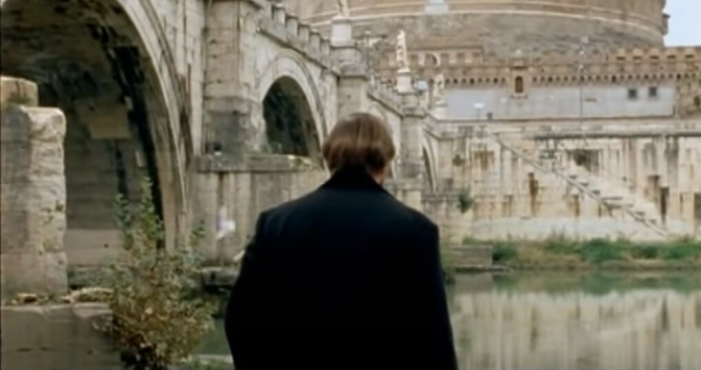 кадр из сериала "Достоевский" 2011 года