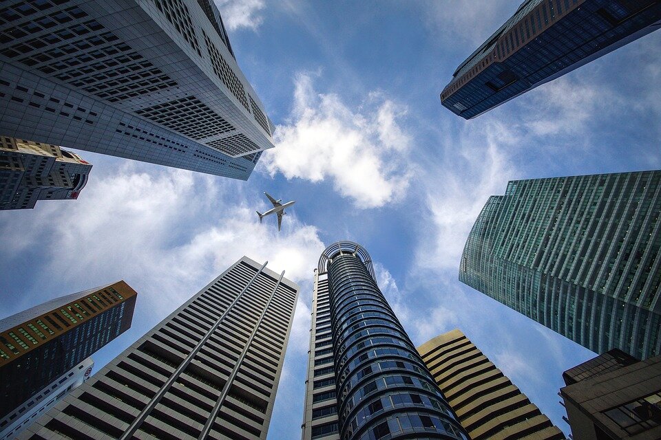 https://pixabay.com/photos/skyscraper-singapore-sky-blue-3184798/