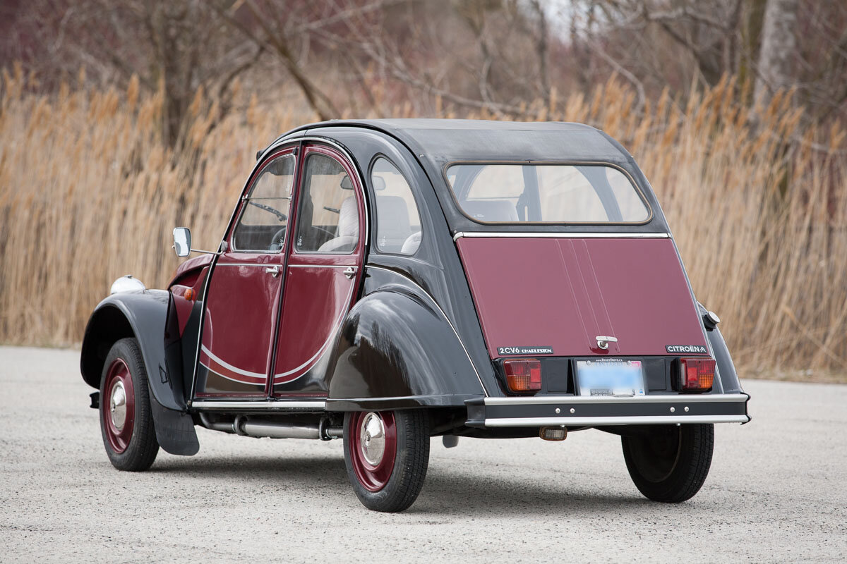 Citroen 2cv fourgonnette Ferrari