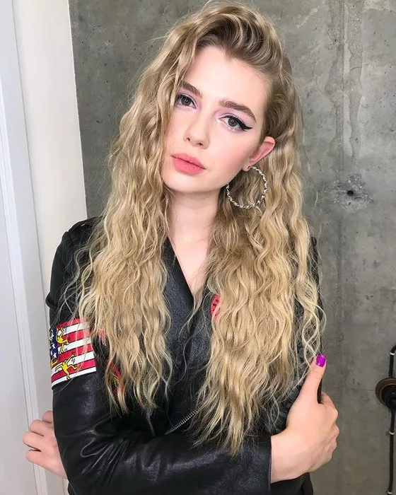 Актриса Дата и место рождения: 17 мая 1995 (24 года)
Рост: 166 см
Вес: 54 кг Российская актриса театра и кино.