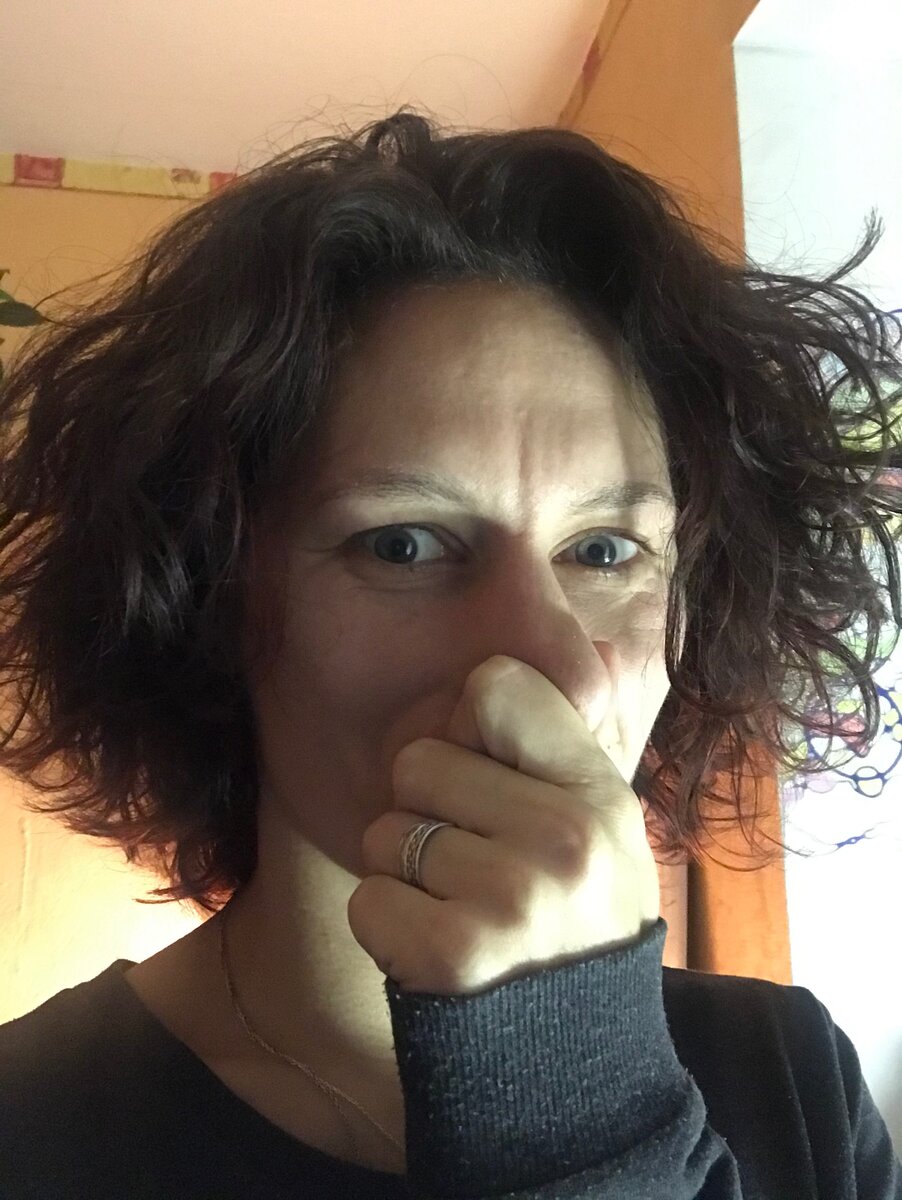 А. И ещё помните я вчера должна была успеть ВСЁ, Так вот ни хрена я не успела. Продолжает висеть мега важная задача, и если сегодня я не сделаю, будет писец.