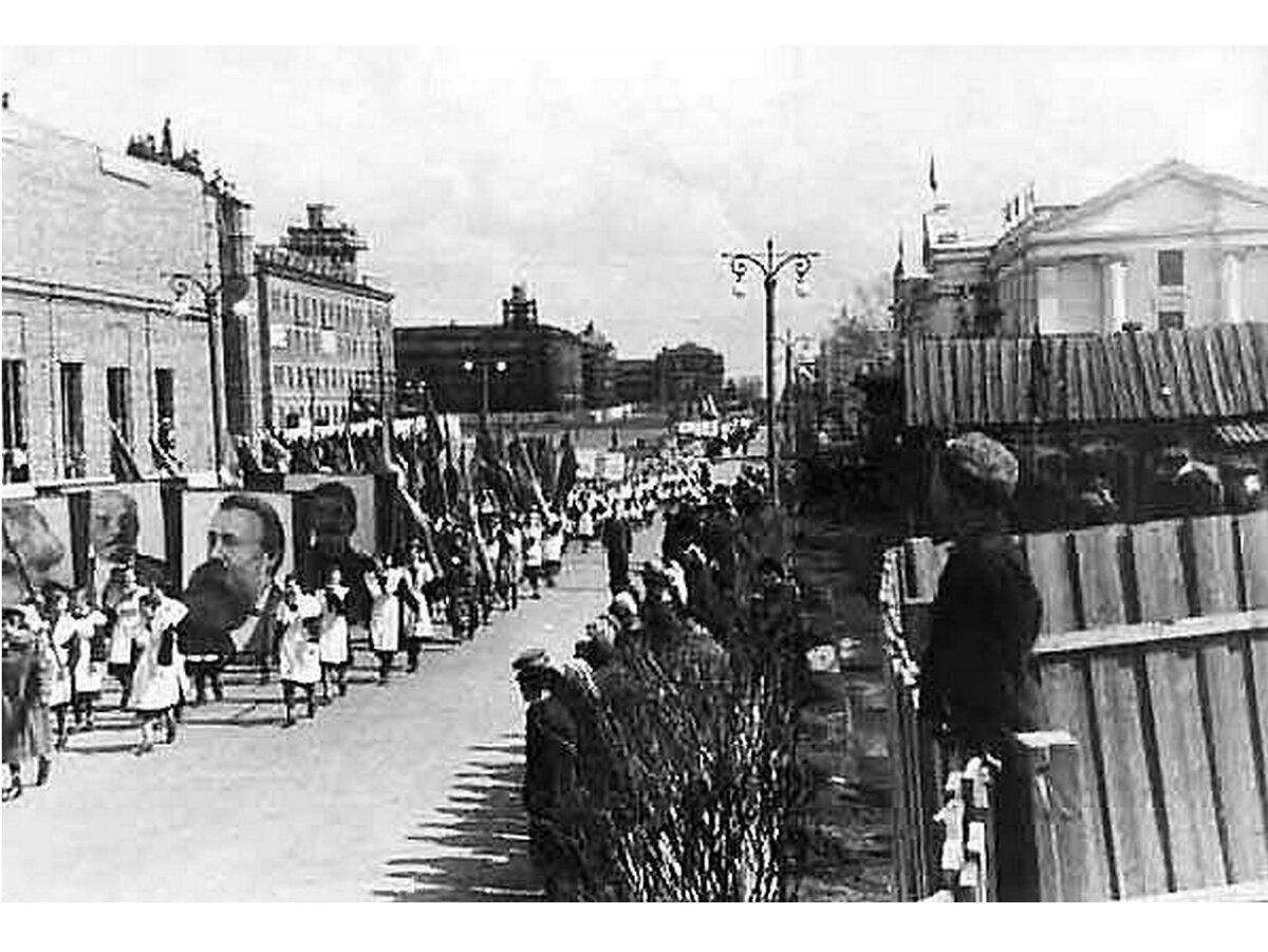 Курган начало. Курган 1950. Курган в 20 веке. Курган начало 20 века. Город Курган 1960 г.