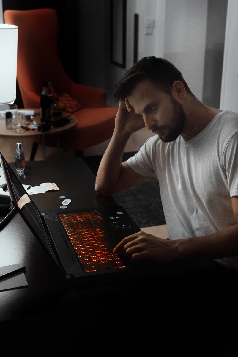 Премьер - одна из самых востребованных программ для видео монтажа. И наряду с тем, ещё и самая багнутая.