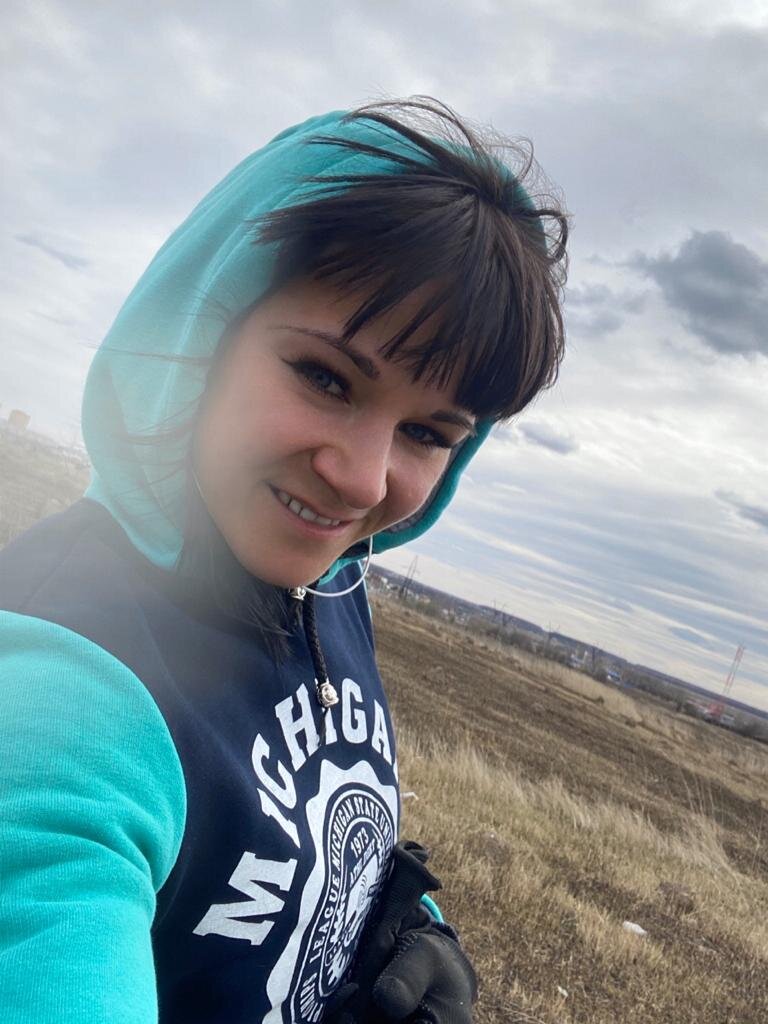 брррр. Холодно было в апреле)