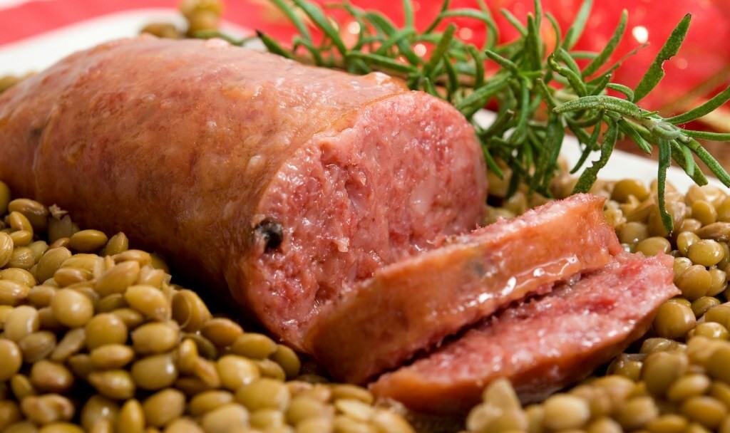 Cotechino с чечевицей. Обязательное новогоднее