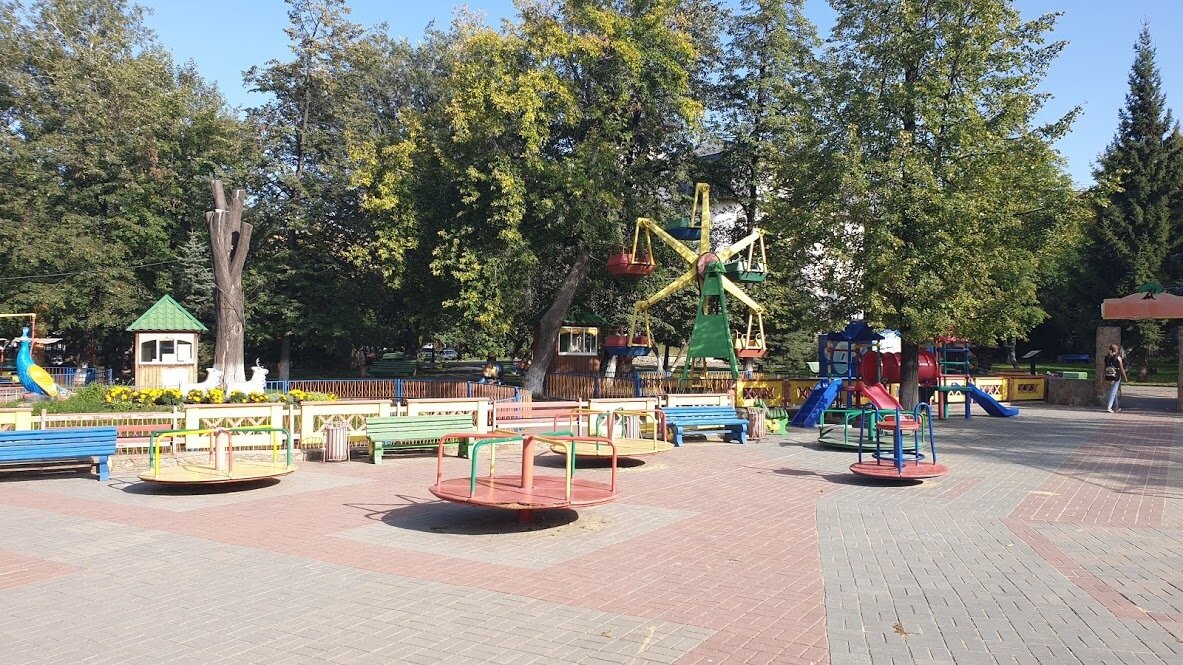 Парк пушкина аттракционы