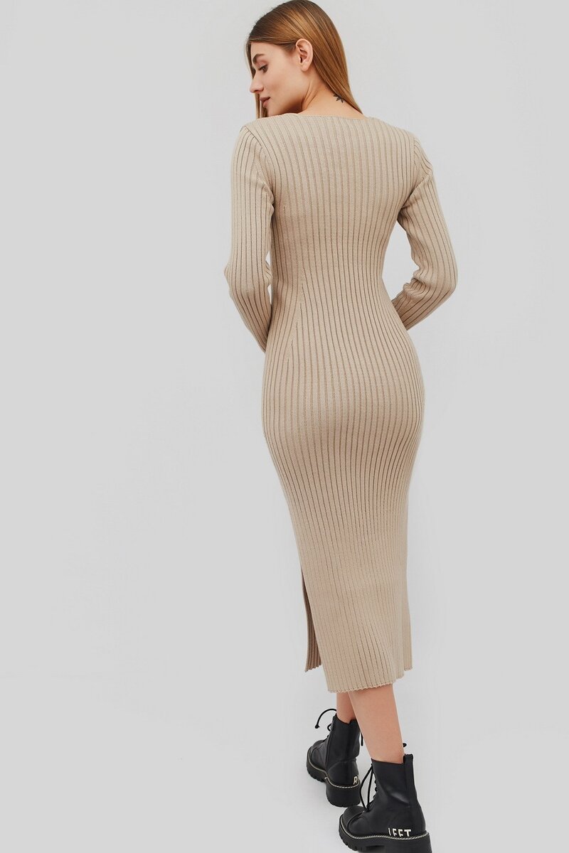 Платье-лапша. Фото из открытых источников