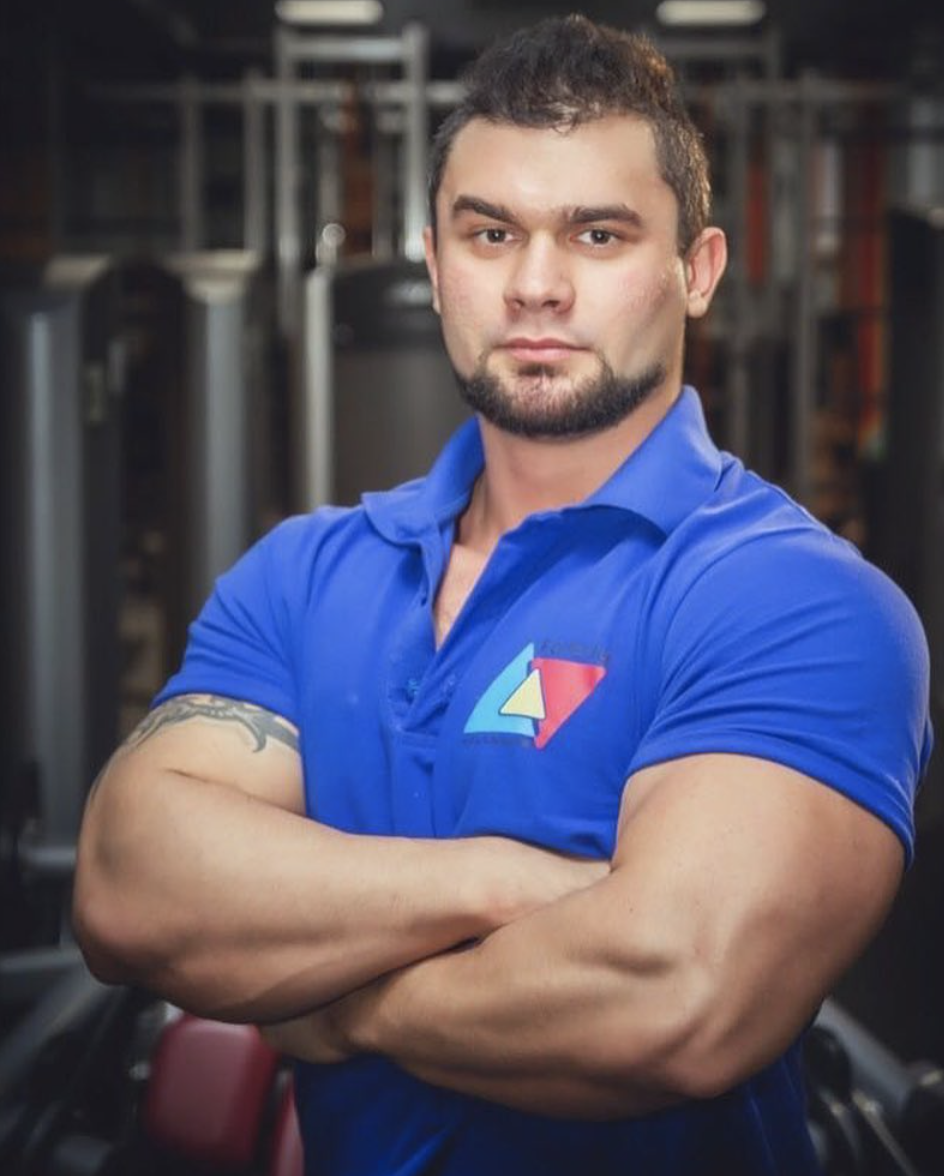 Фитнес тренер александров. Искандар Раджабов. Раджабов Искандар тренер. Марат Раджабов. Курбан Раджабов боец.