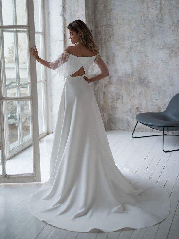 Топ-11 свадебных платьев с открытой спиной 2021