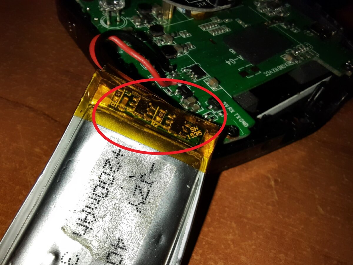 Сломался регистратор: сначала думали купить новый, но оказалось ее ...