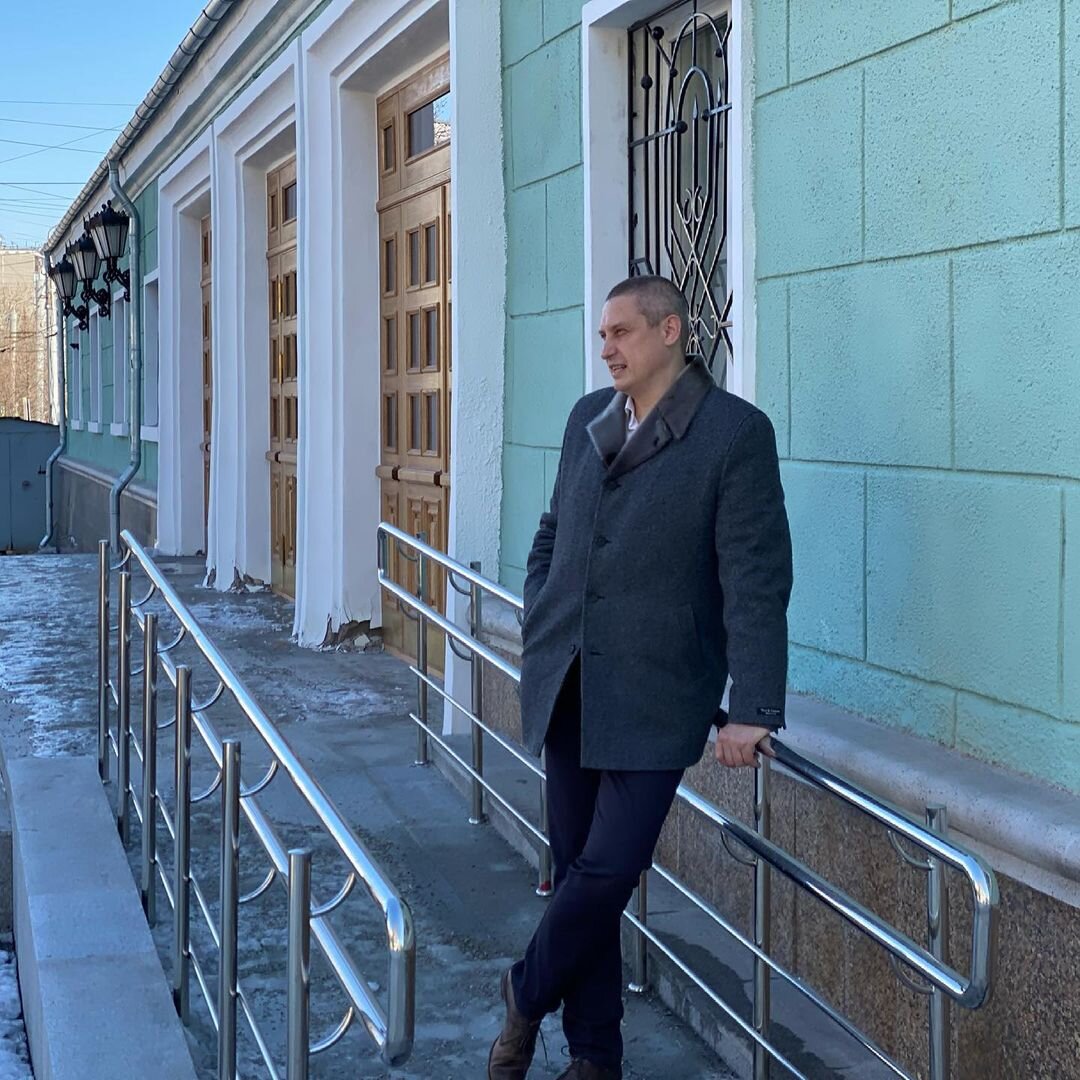 на фото автор статьи Константин Берсенев, руководитель юридического агентства "Советник"