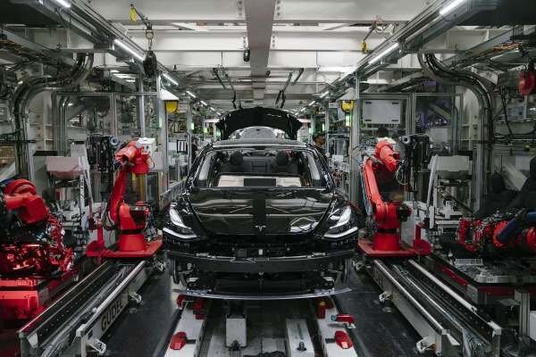 Завод Tesla