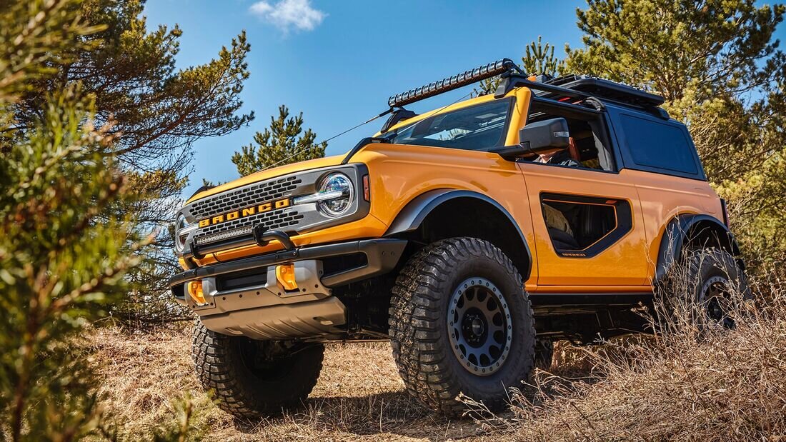 Ford Bronco: зацените дорожный просвет!