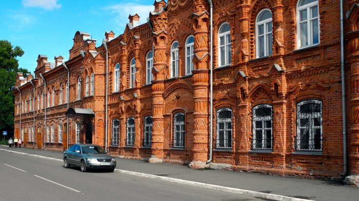 Все, что строилось при помощи раствора в старые времена, намного прочнее и долговечнее, чем то, что возводят в наше время. С данным фактом согласны не только простые обыватели, но и опытные строители, археологи и историки. Здания и конструкции, возведенные много веков назад, и сегодня есть во всех уголках мира. Почему же, не имея современных технологий, материалов и техники, строителям пошлого это удавалось, а нашим современникам нет?