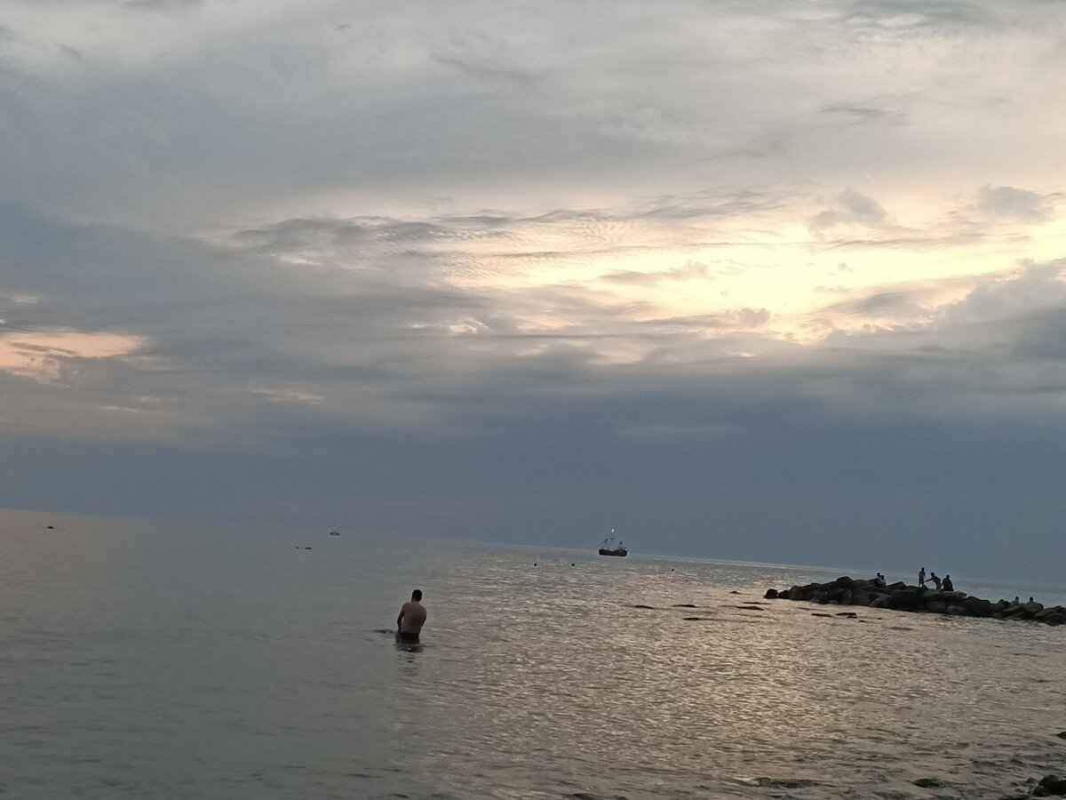 Море вечером