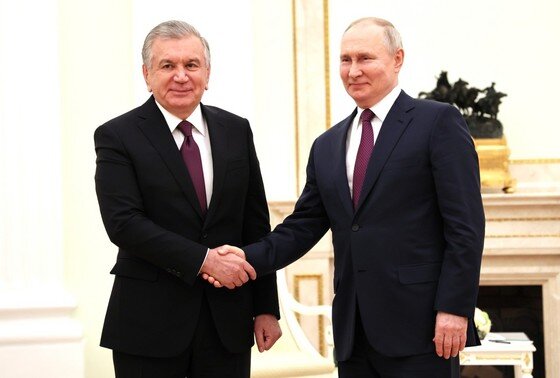    Владимир Путин и Шавкат Мирзиеев