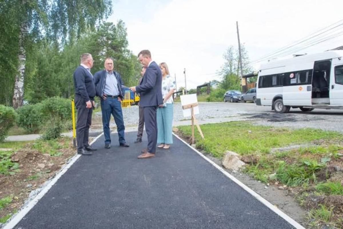 Сергей Никонов проверил качество ремонта дорог в Кушве, Красноуральске,  Верхней Туре и Качканаре | «ЕДИНАЯ РОССИЯ» Свердловская область | Дзен