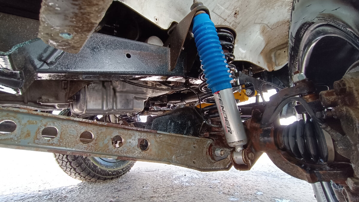 Рычаги кастомные +5 градусов.