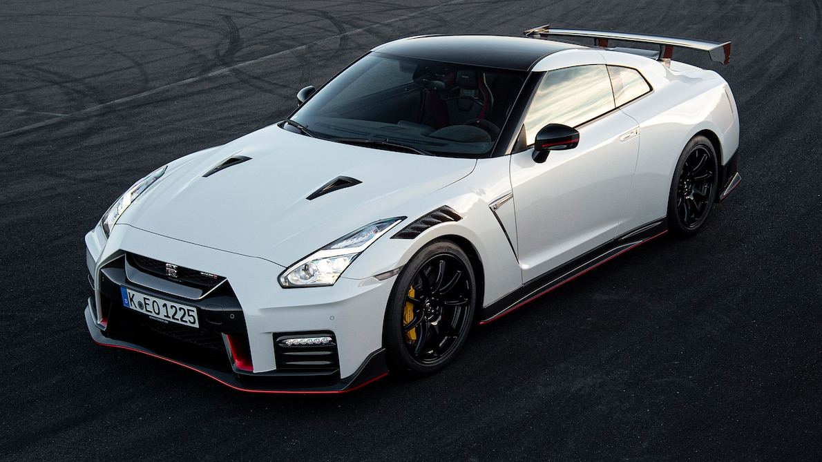 2020 NISSAN GT-R NISMO: ИСКУССТВО НЕПРЕРЫВНОГО УЛУЧШЕНИЯ | art.s1m89 | Дзен