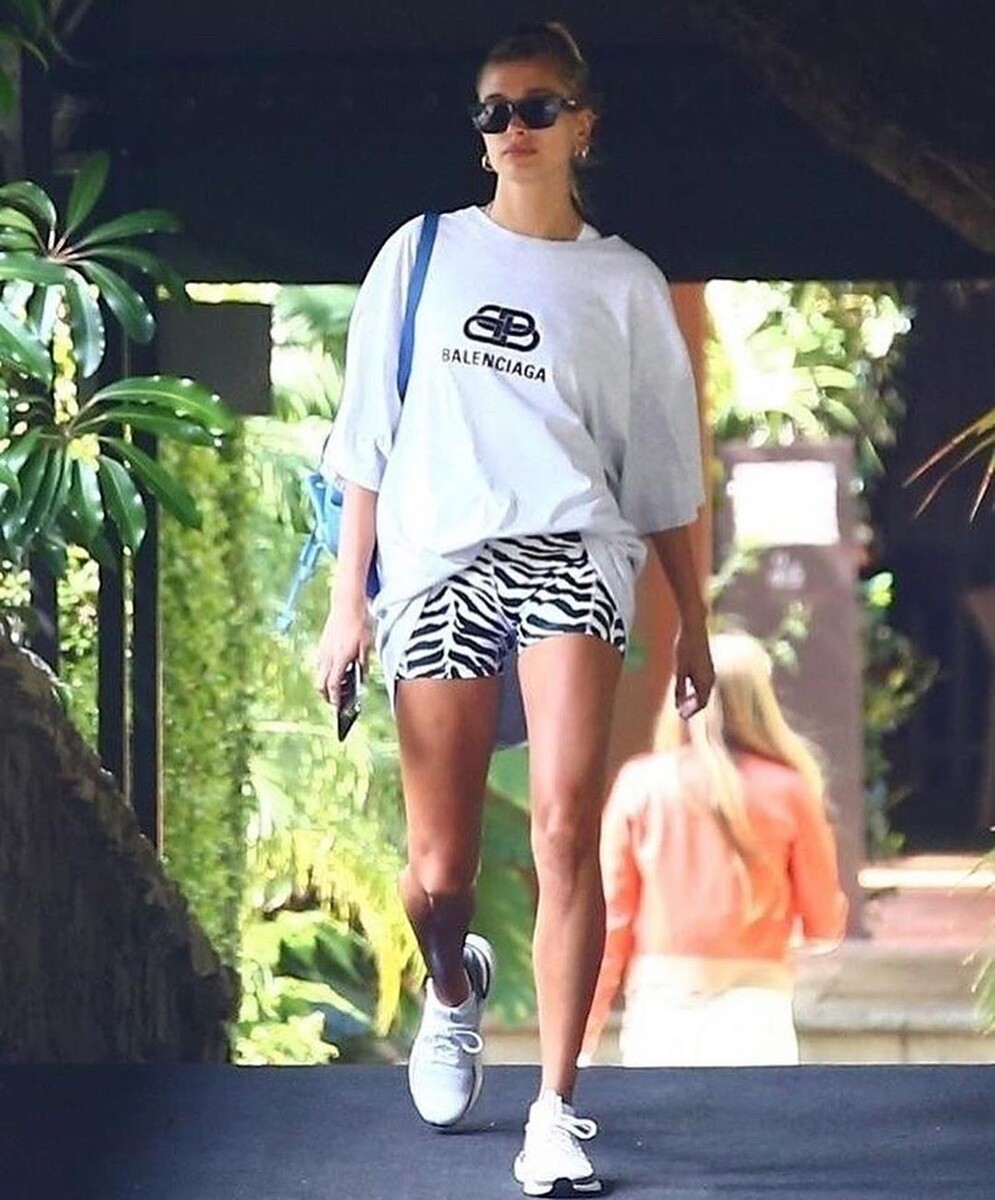 Хейли Болдуин