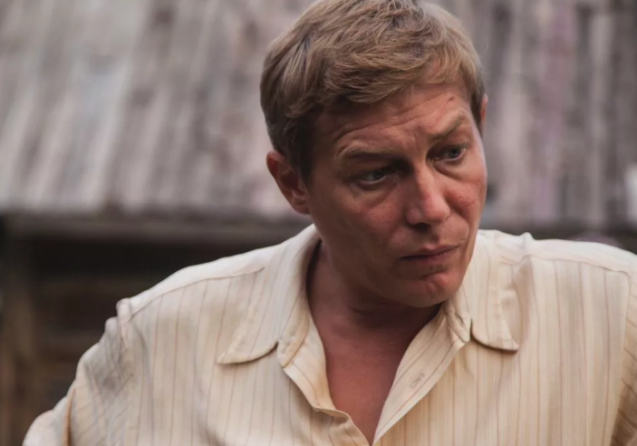 Отчим 12. Терри о’куинн отчим. Отчим 2009. Терри о’куинн отчим. Отчим 2016 сша.