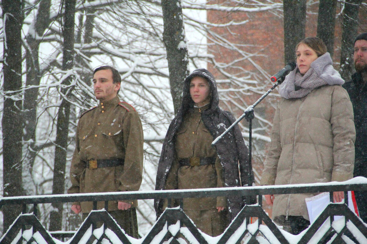 Чтение стихов на митинге 11 января 2020 года в честь освобождения п.Тучково от немецких захватчиков