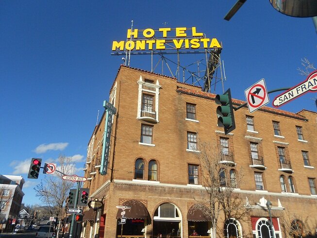 Гостиница "Monte Vista"